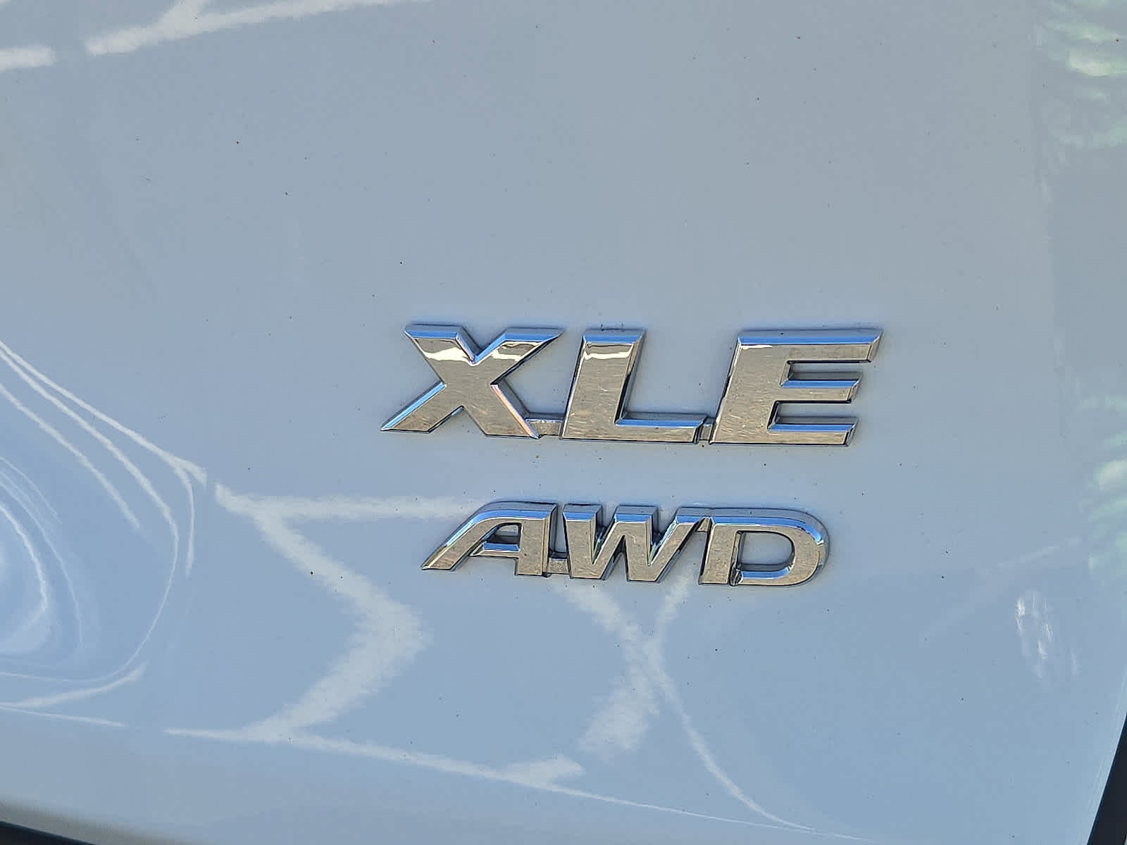 Used 2024 Toyota RAV4 XLE image 31