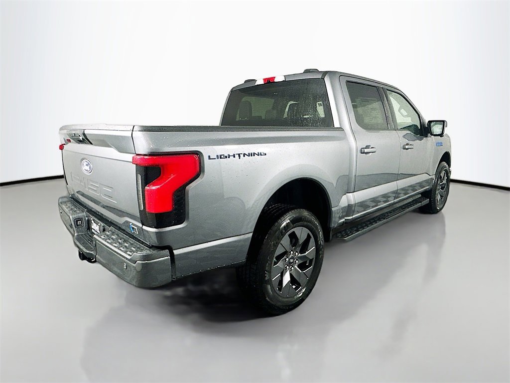New 2025 Ford F150 Lightning Flash image 7