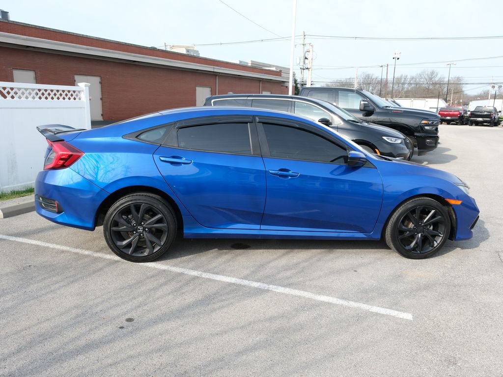 Used 2019 Honda Civic Sport image 2
