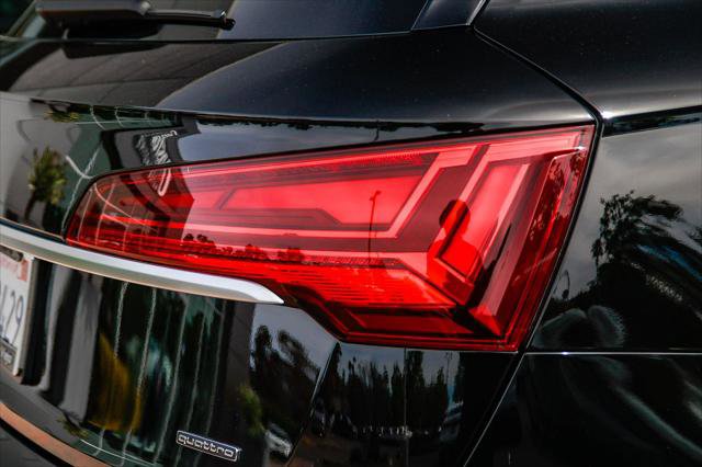 Certified 2023 Audi Q5 Premium w/ Convenience Package AWD/4WD image 9