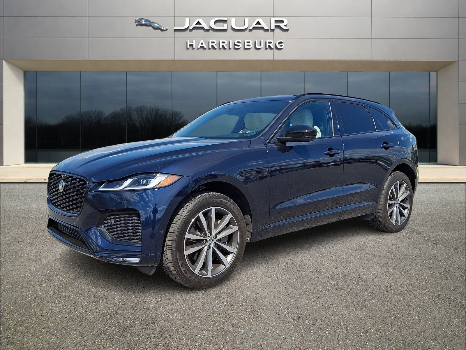 Used 2026 Jaguar F-PACE R-Dynamic S AWD/4WD image 1