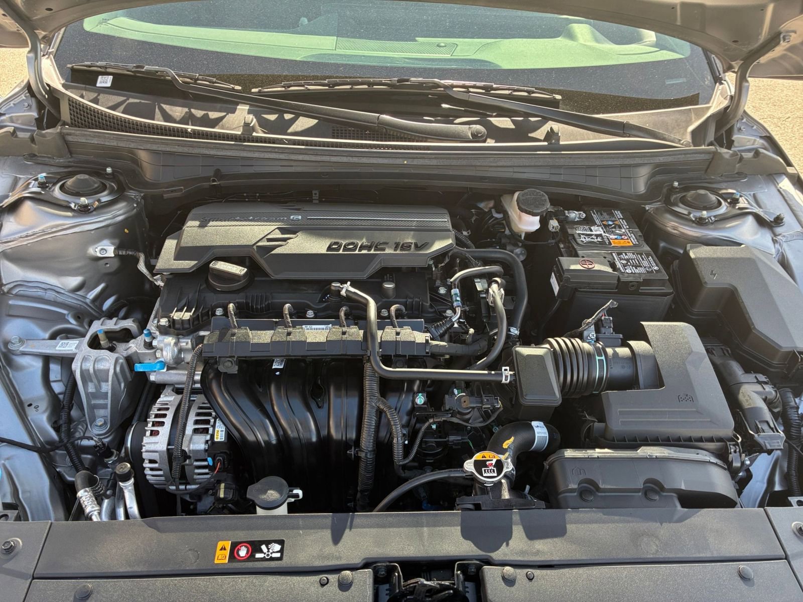 Used 2025 Kia K4 LXS image 32