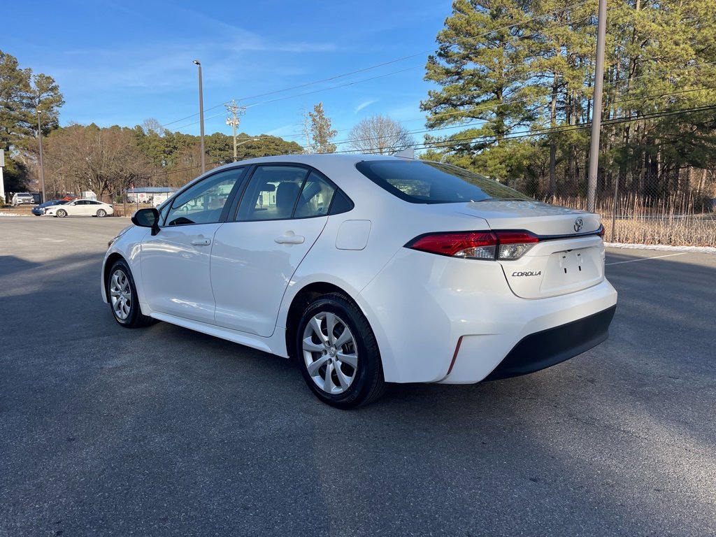 Used 2024 Toyota Corolla LE image 11