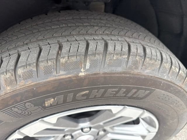 Used 2025 GMC Terrain Elevation FWD image 10