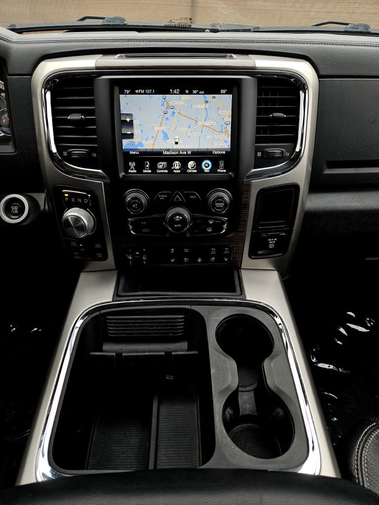 Used 2016 RAM 1500 Laramie w/ Convenience Group image 14