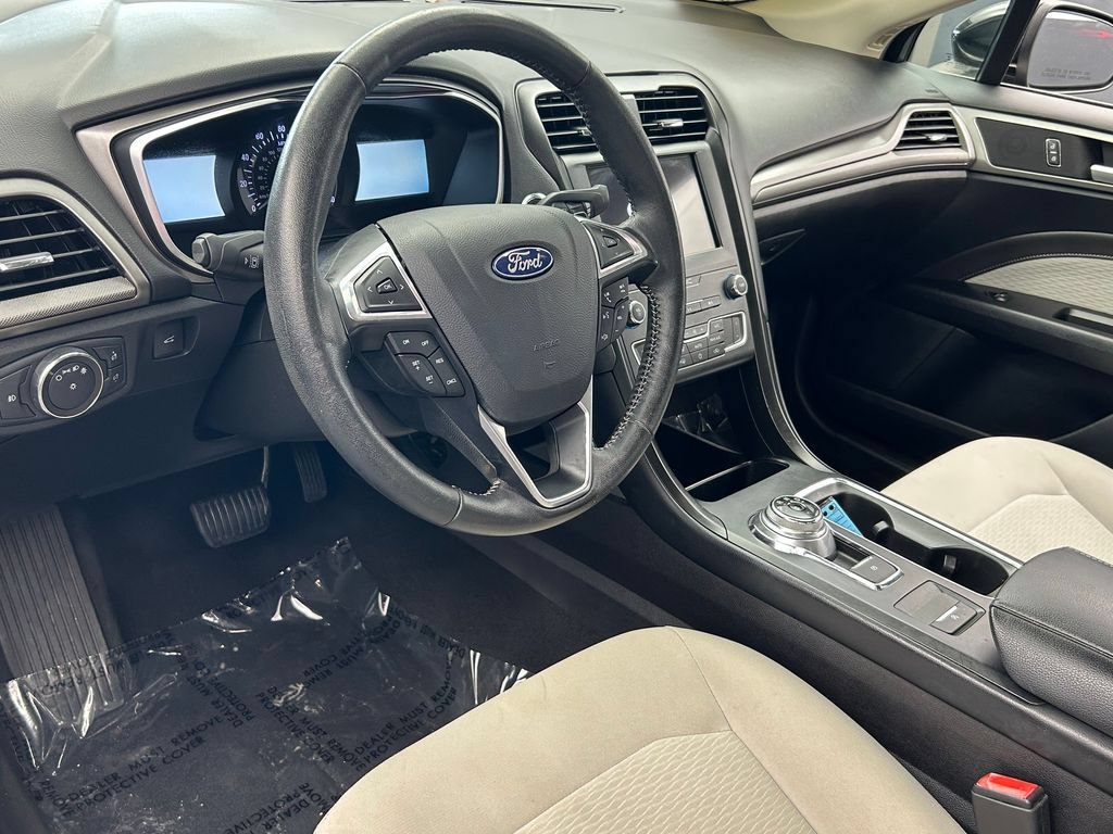 Used 2019 Ford Fusion SE w/ Equipment Group 151A FWD image 49