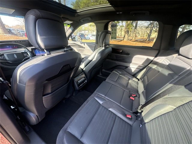 Certified 2024 Lincoln Nautilus Reserve w/ Equipment Group 202A image 24