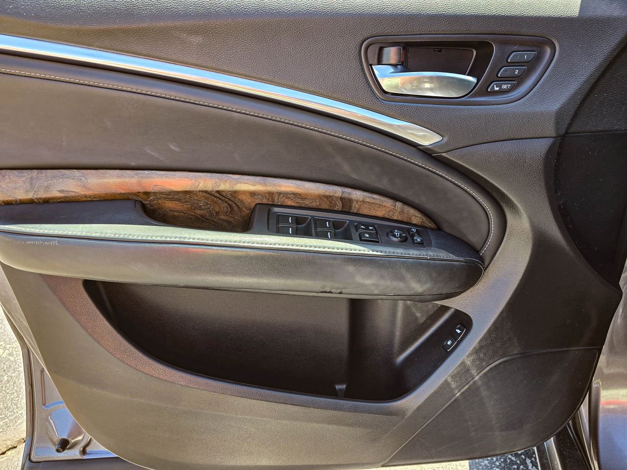 Used 2019 Acura MDX w/ Advance & Entertainment AWD/4WD image 11