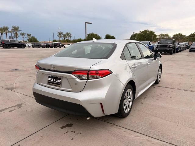 Used 2026 Toyota Corolla LE FWD image 7