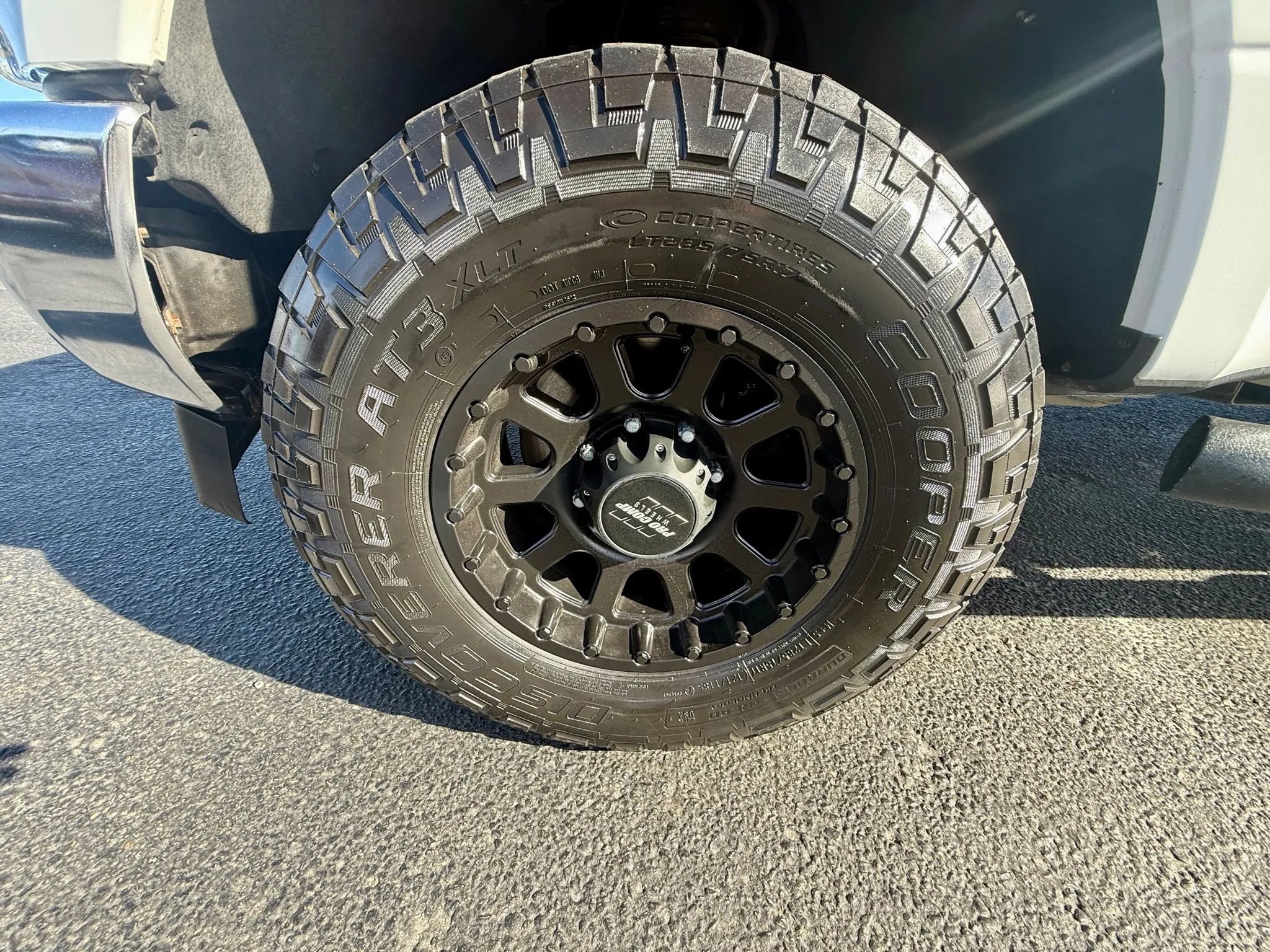 Used 2017 Ford F350 XLT w/ XLT Value Package image 19