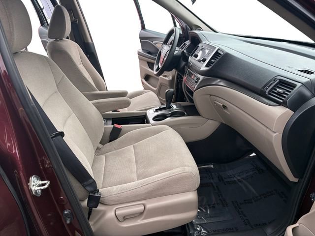 Used 2016 Honda Pilot LX image 11