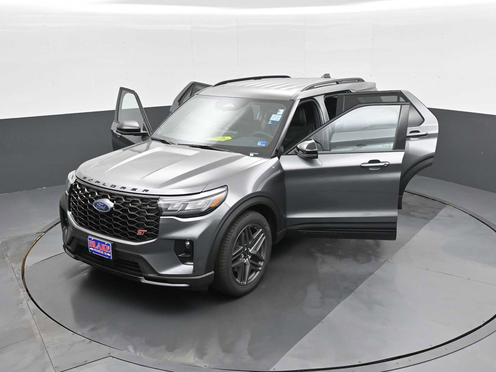 New 2026 Ford Explorer ST image 27