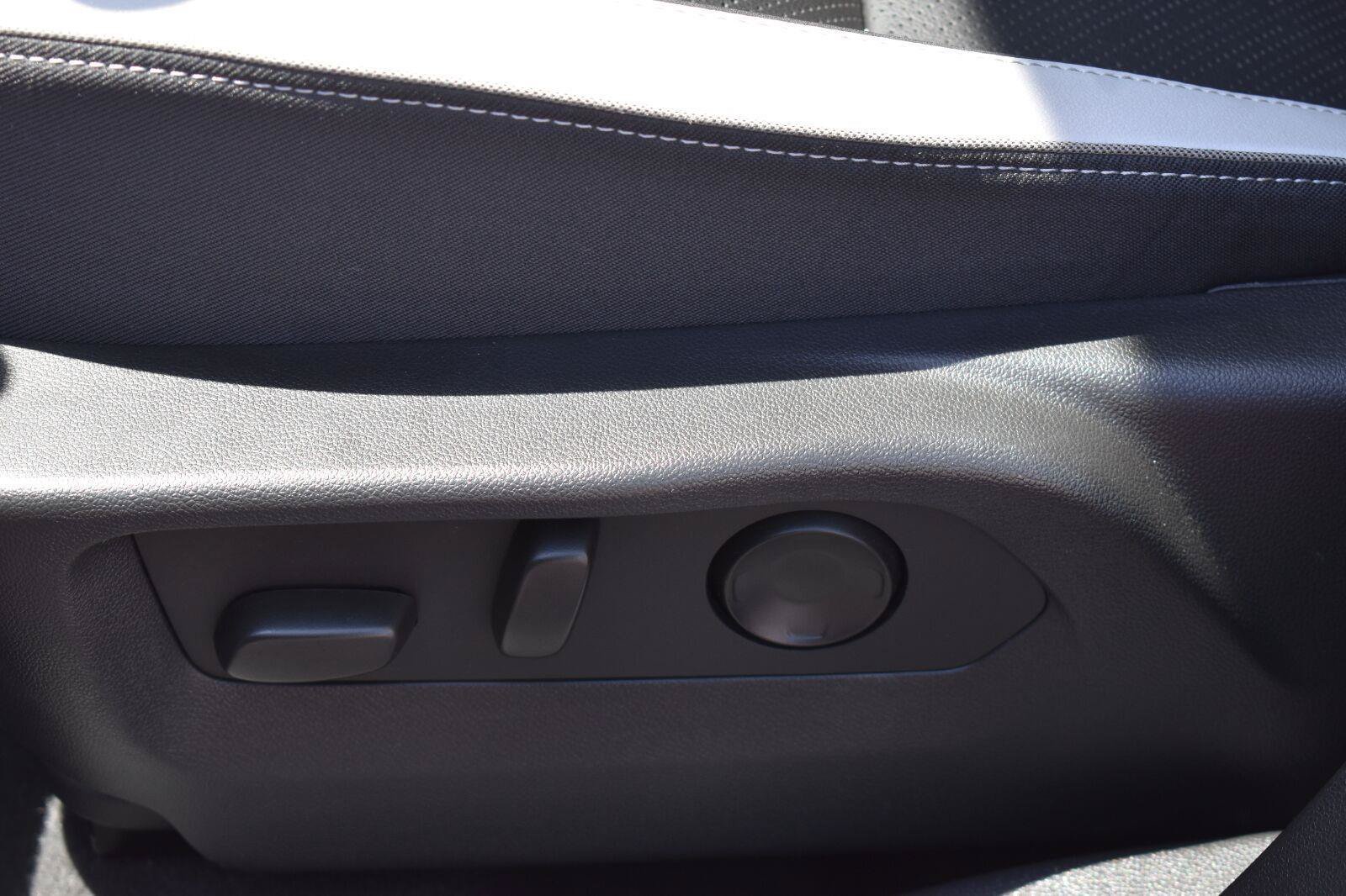 Used 2024 Buick Envision Sport Touring AWD/4WD image 22