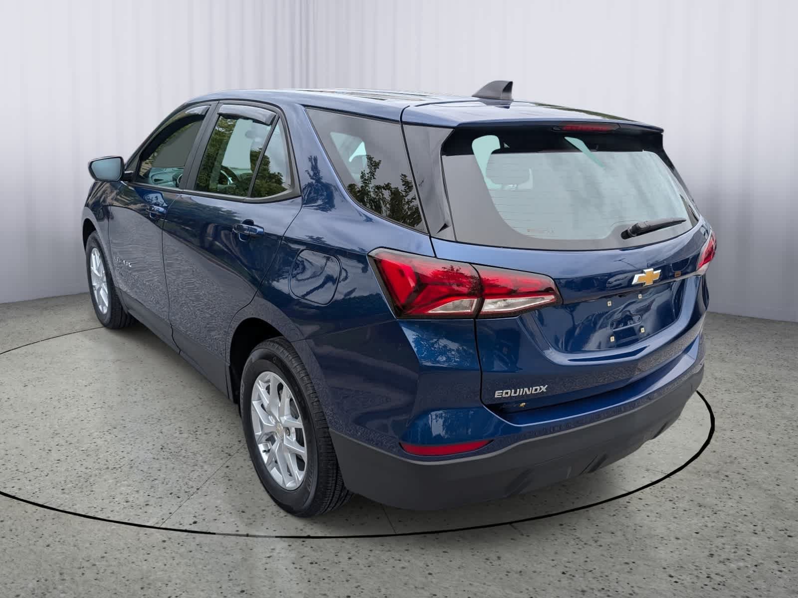 Certified 2022 Chevrolet Equinox LS FWD image 5