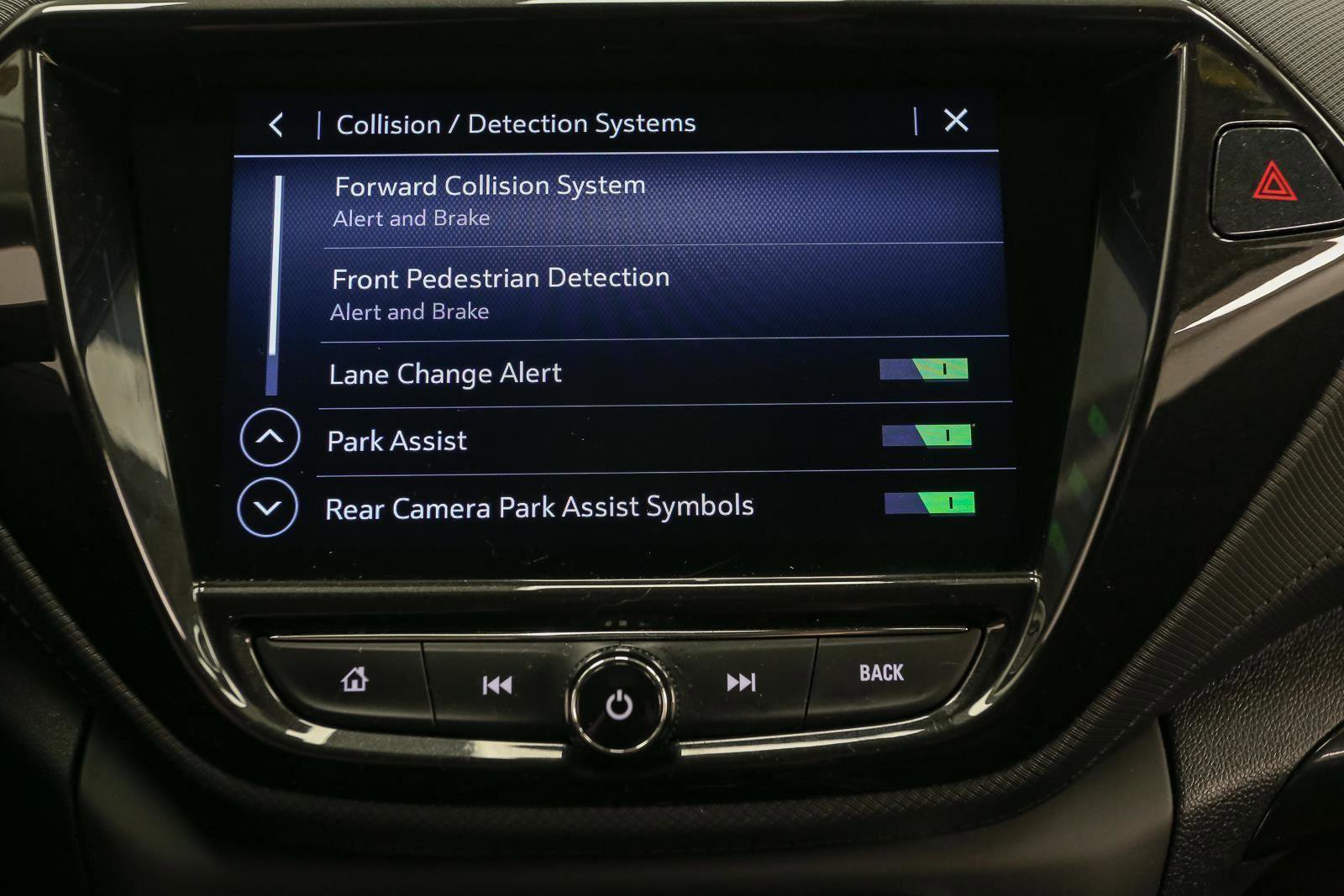 Used 2021 Chevrolet TrailBlazer LT w/ Convenience Package image 29