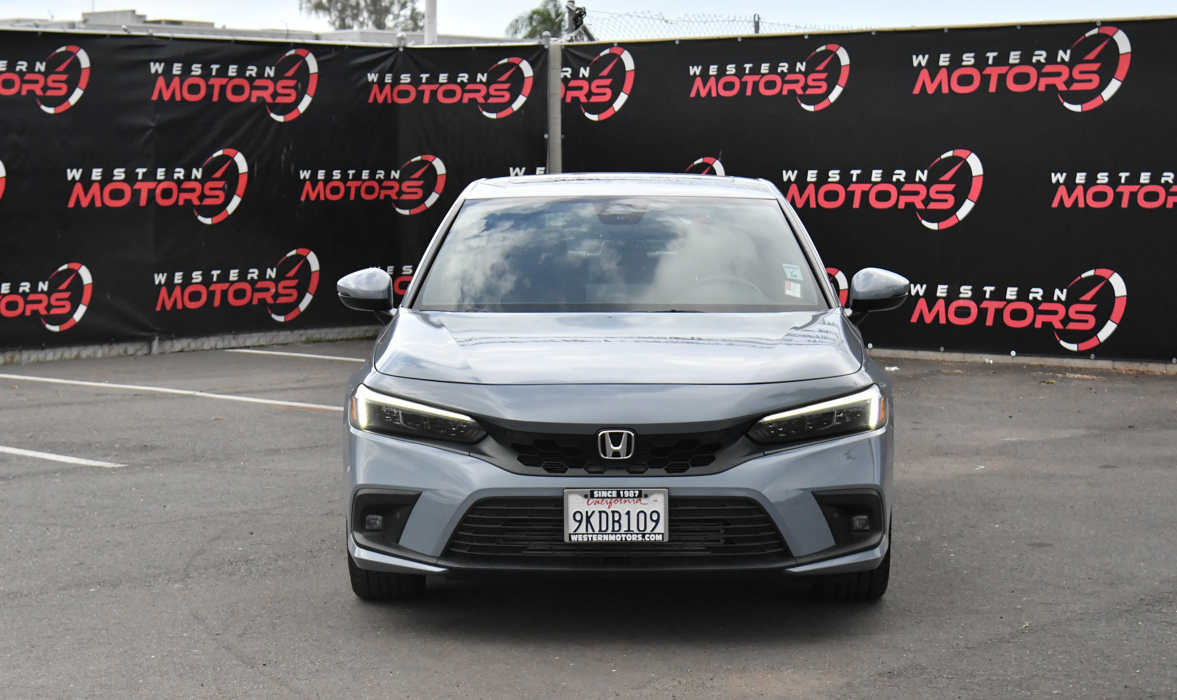 Used 2024 Honda Civic Sport Touring image 2