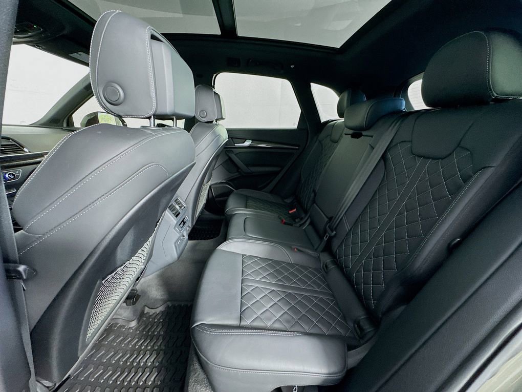 Used 2024 Audi SQ5 Prestige image 23