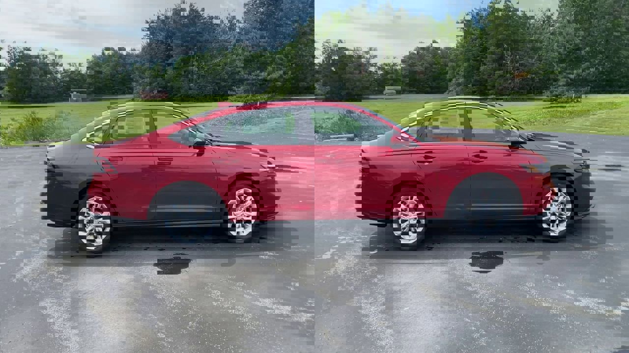 New 2025 Honda Accord LX image 9