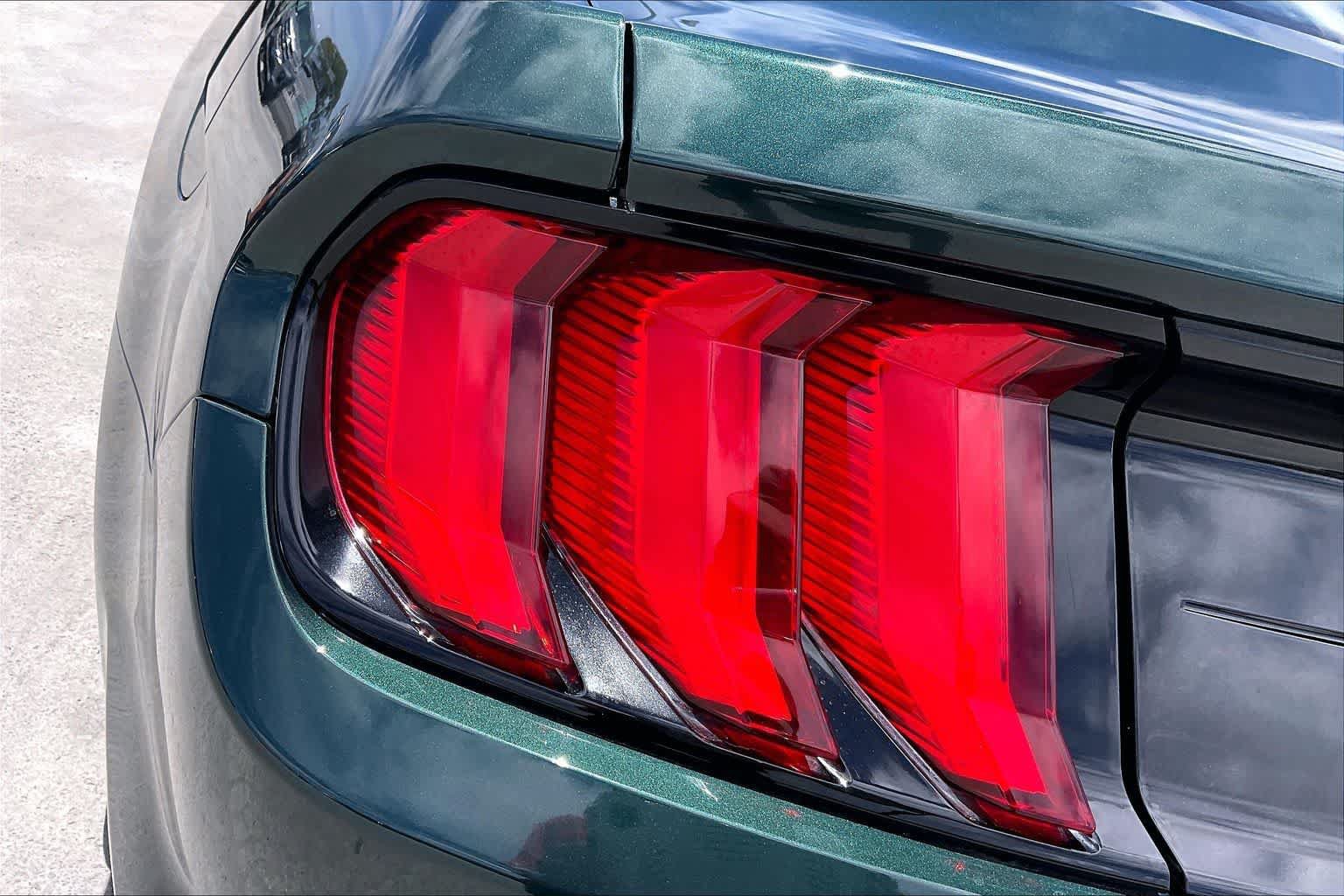 Used 2019 Ford Mustang Bullitt w/ Bullitt Electronics Package RWD image 31