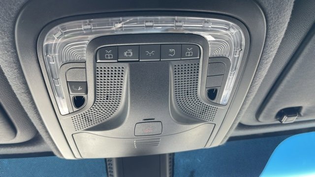 Used 2024 Mercedes-Benz Sprinter 2500 image 18