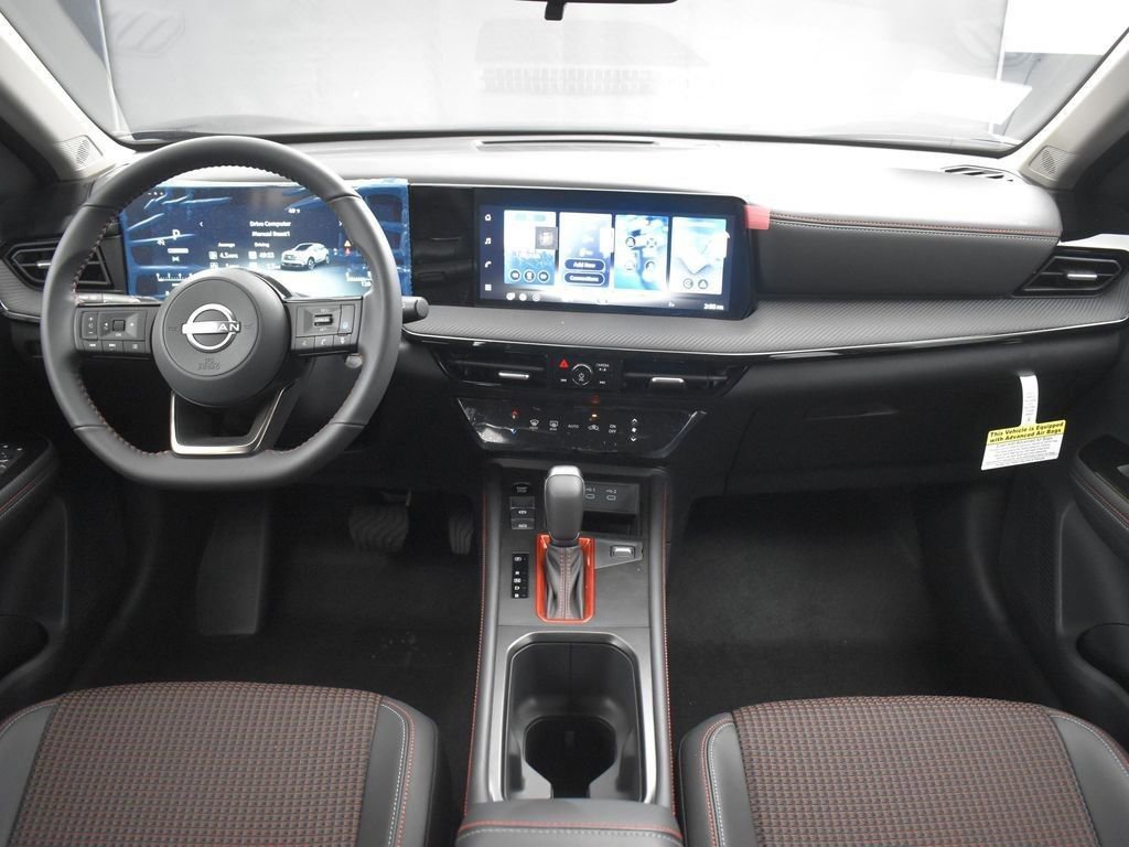 New 2026 Nissan Kicks SR image 9