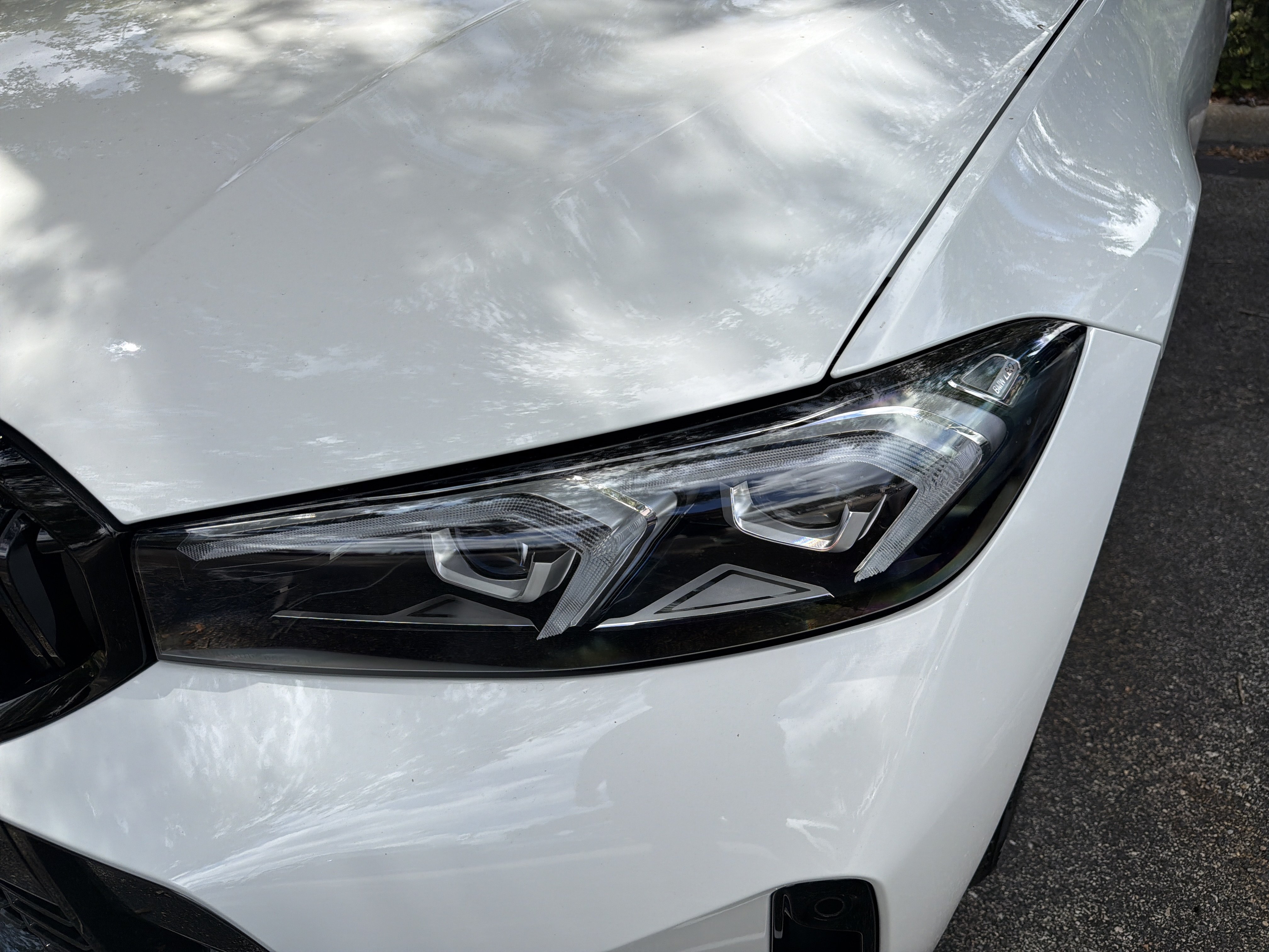New 2026 BMW 330i Sedan w/ M Sport Package RWD image 4