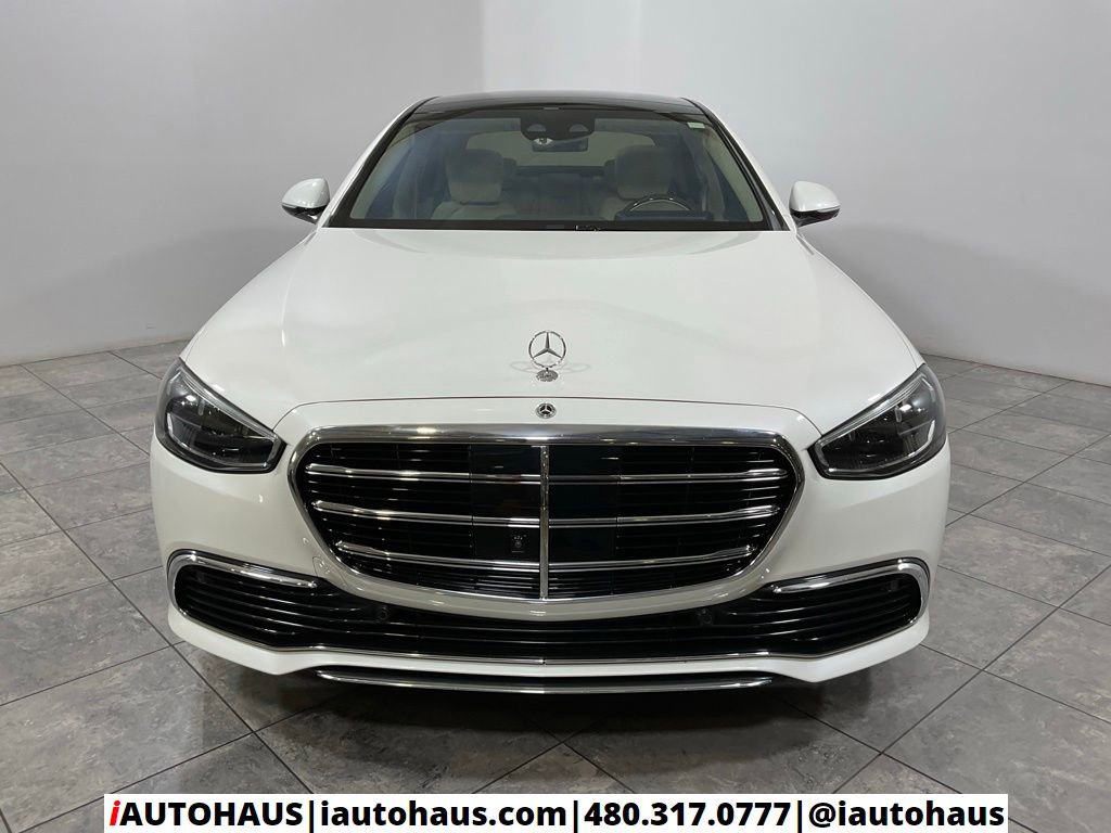 Used 2021 Mercedes-Benz S 580 4MATIC Sedan image 3