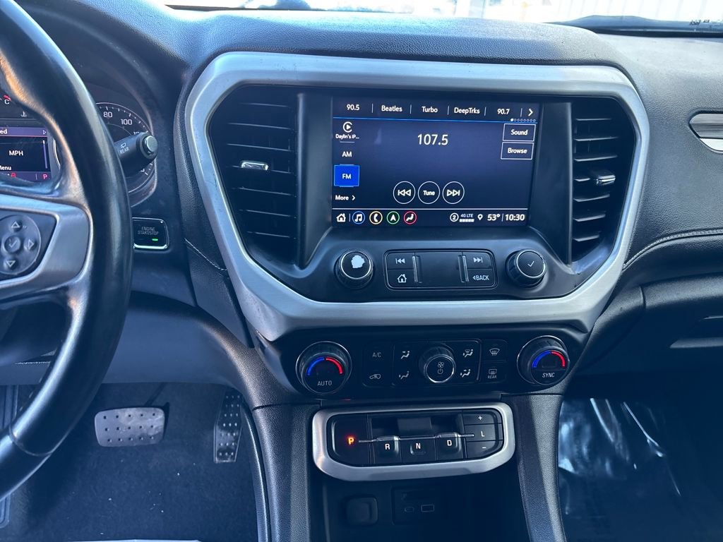 Used 2023 GMC Acadia SLT image 17