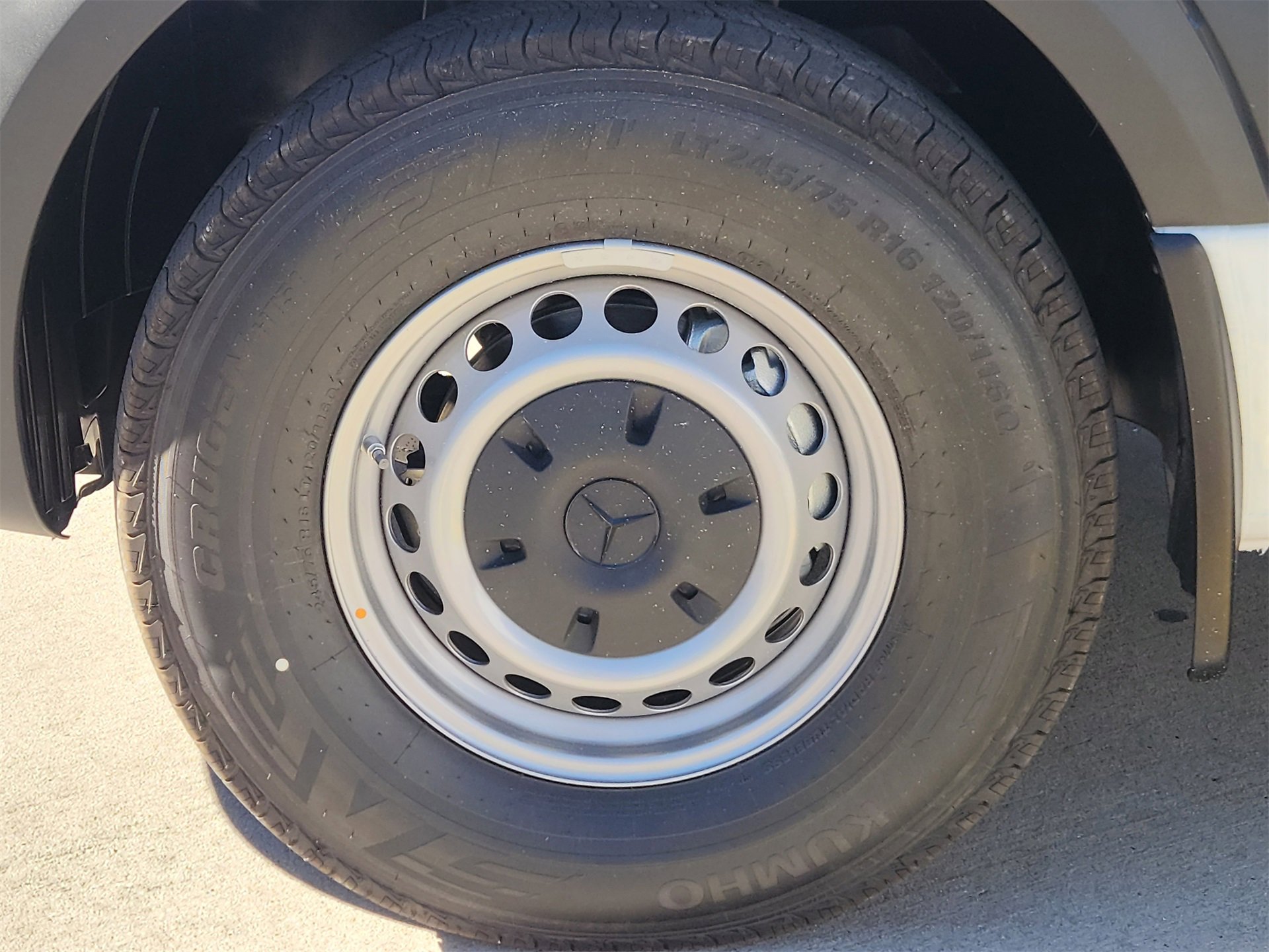 New 2026 Mercedes-Benz Sprinter 144 Cargo image 9