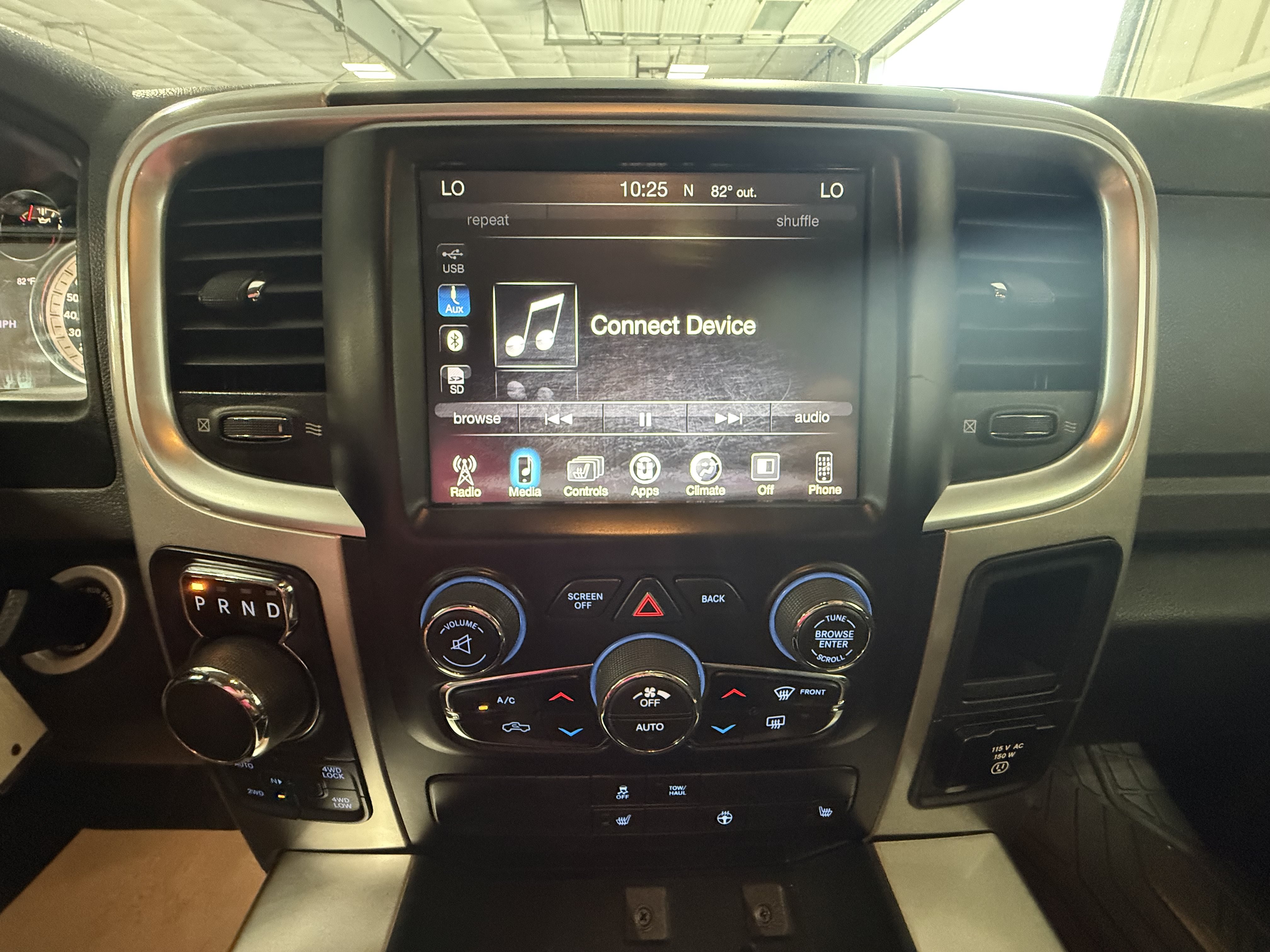 Used 2016 RAM 1500 Big Horn AWD/4WD image 24
