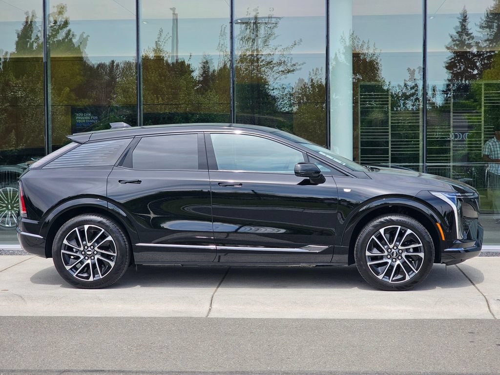 New 2026 Cadillac Optiq Sport 1 AWD/4WD image 6