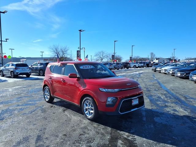 Used 2022 Kia Soul LX w/ Technology Package image 5