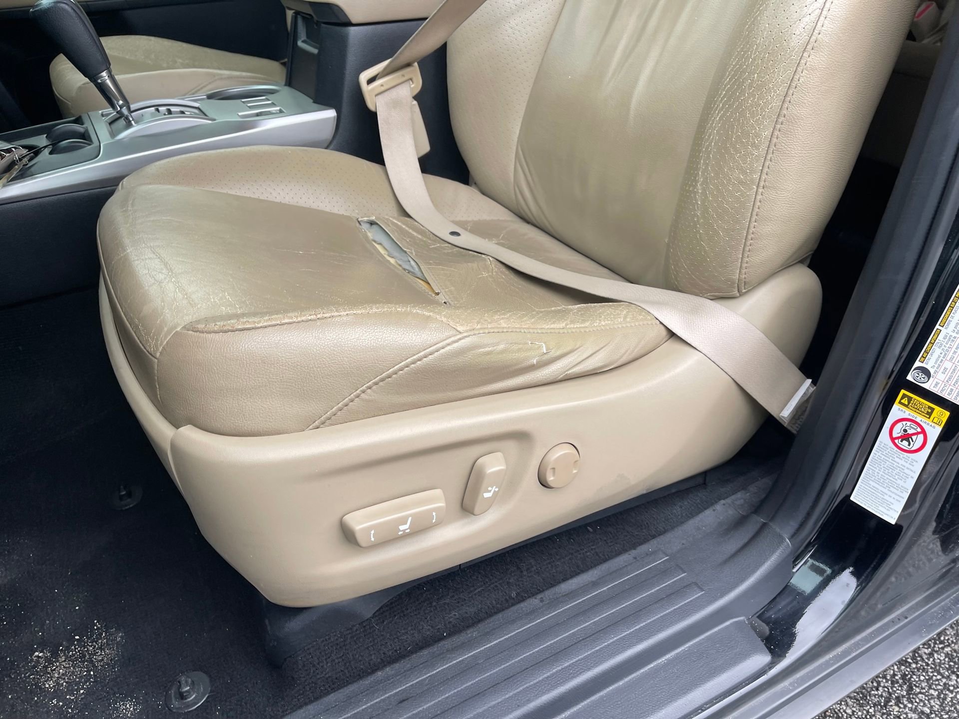 Used 2014 Toyota 4Runner SR5 image 16