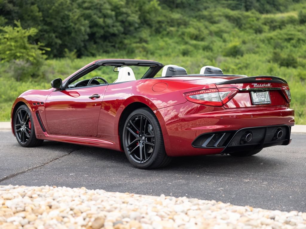 Used 2017 Maserati GranTurismo Convertible RWD image 4