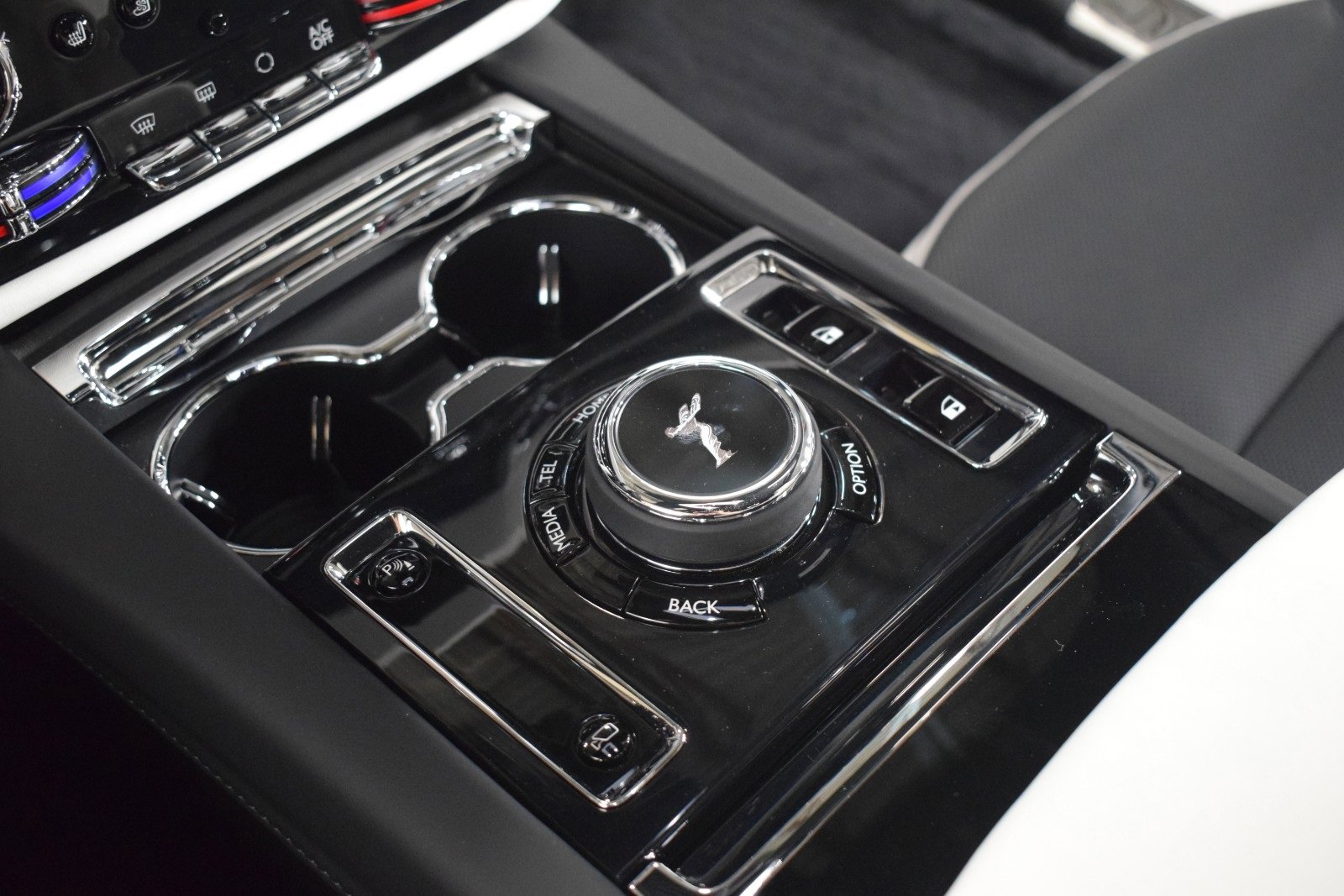 New 2024 Rolls-Royce Spectre w/ Spectre Launch Package image 35