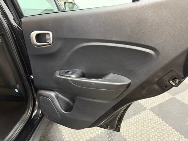 Certified 2023 Hyundai Venue SEL w/ Cargo Package image 39