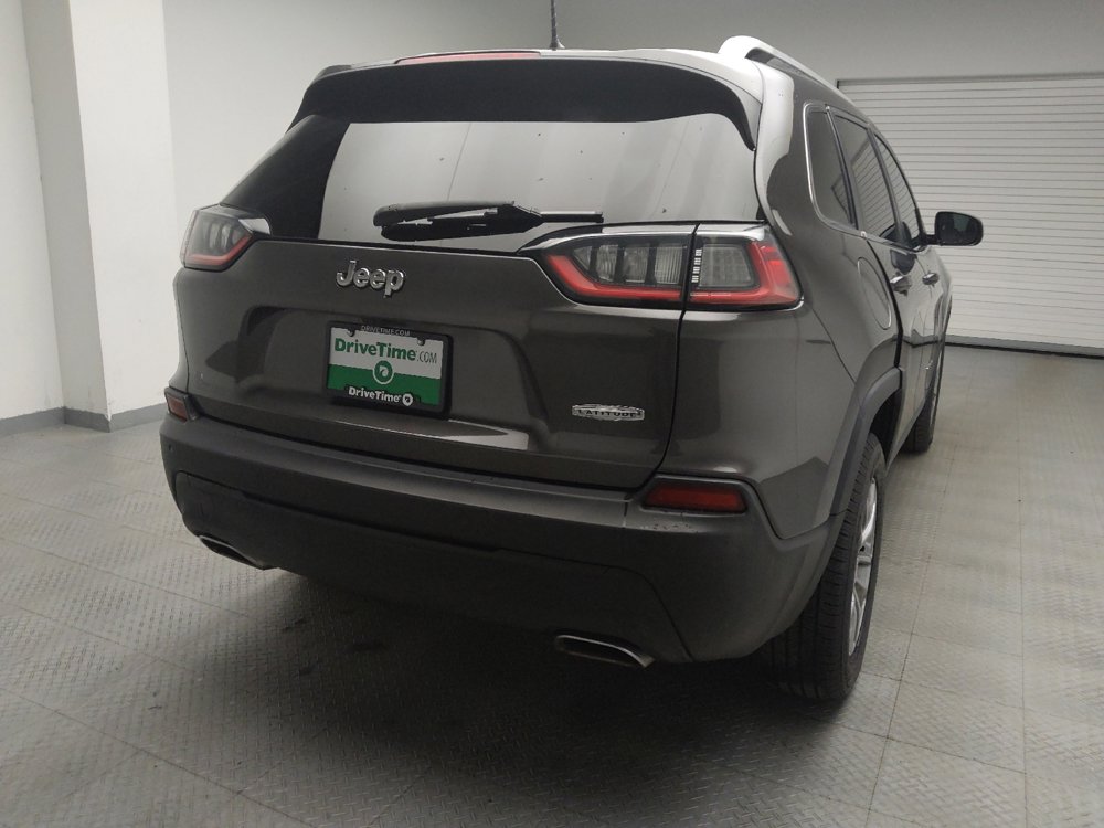 Used 2019 Jeep Cherokee Latitude Plus w/ Cold Weather Group image 7