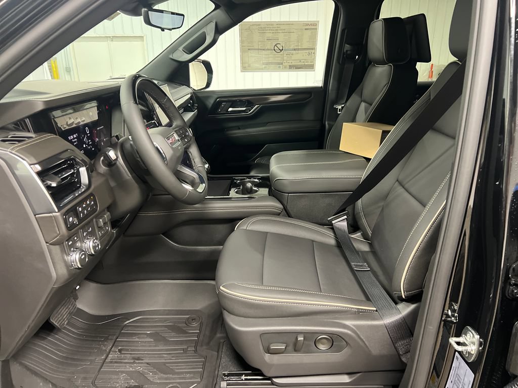 New 2026 GMC Yukon XL Elevation w/ Elevation Premium Package AWD/4WD image 12