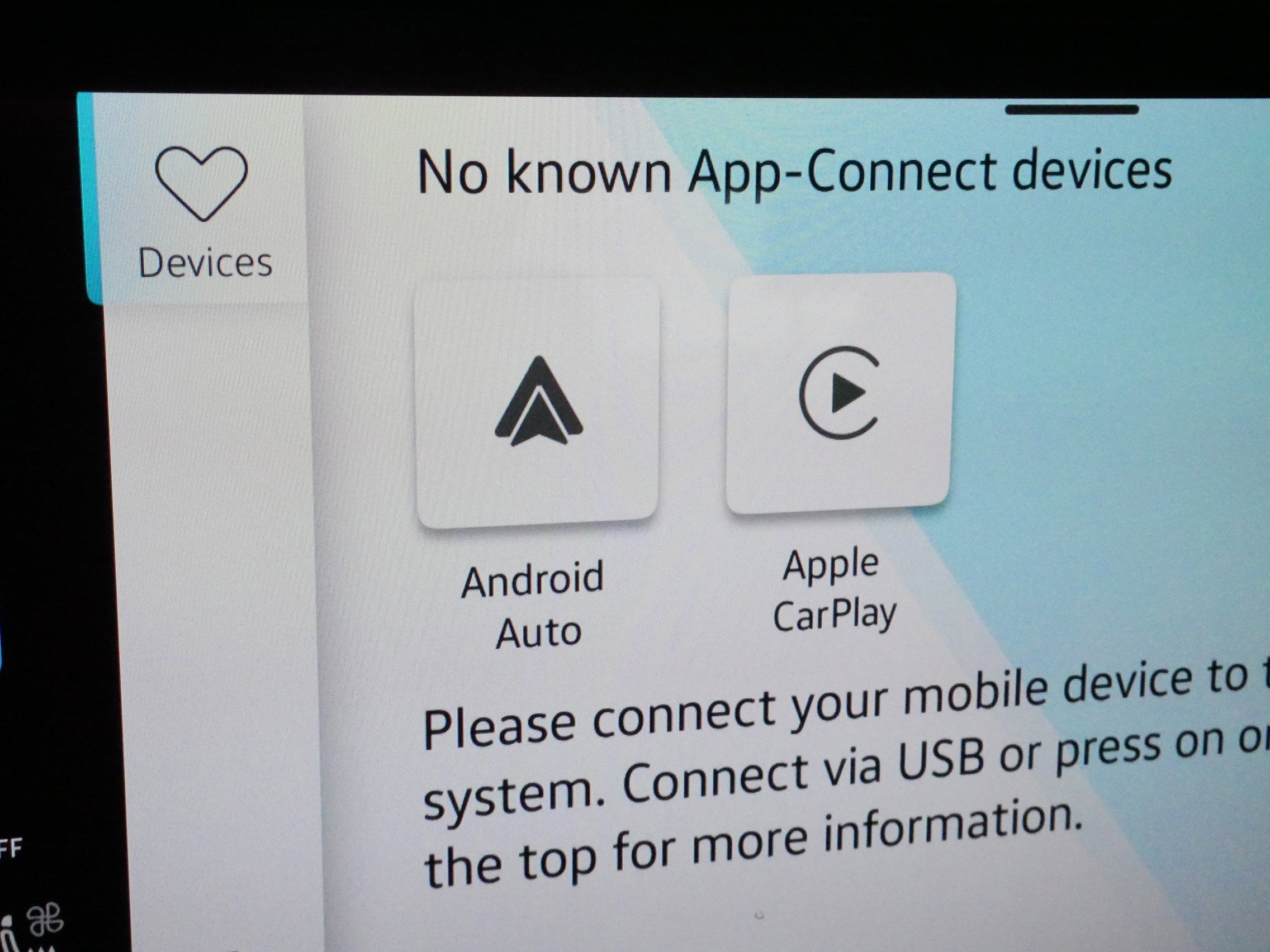 Certified 2024 Volkswagen Atlas Cross Sport SE image 31