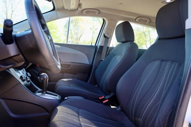 Used 2016 Chevrolet Sonic LT image 16