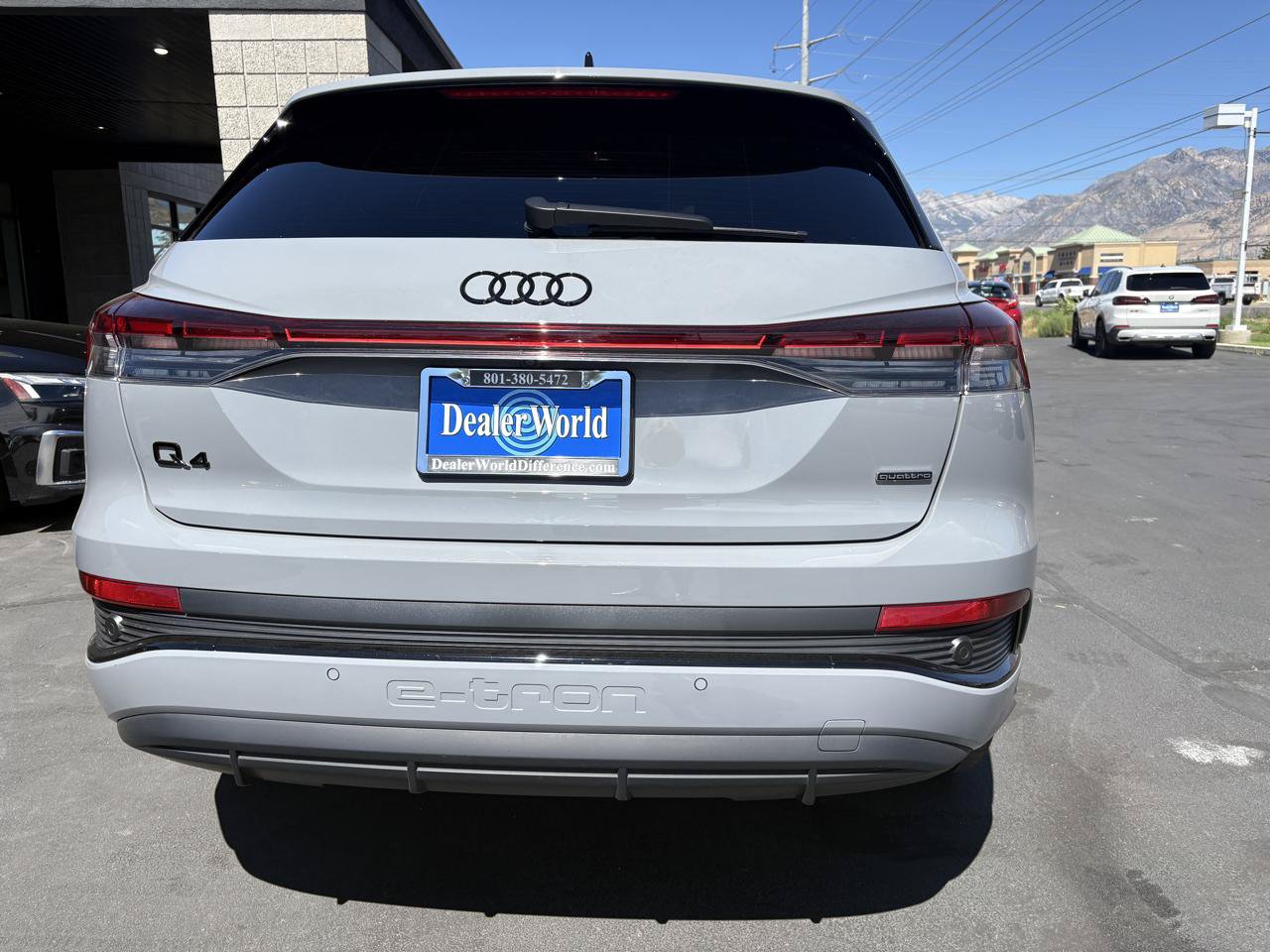 Used 2024 Audi Q4 e-tron Premium Plus w/ Premium Plus AWD/4WD image 6
