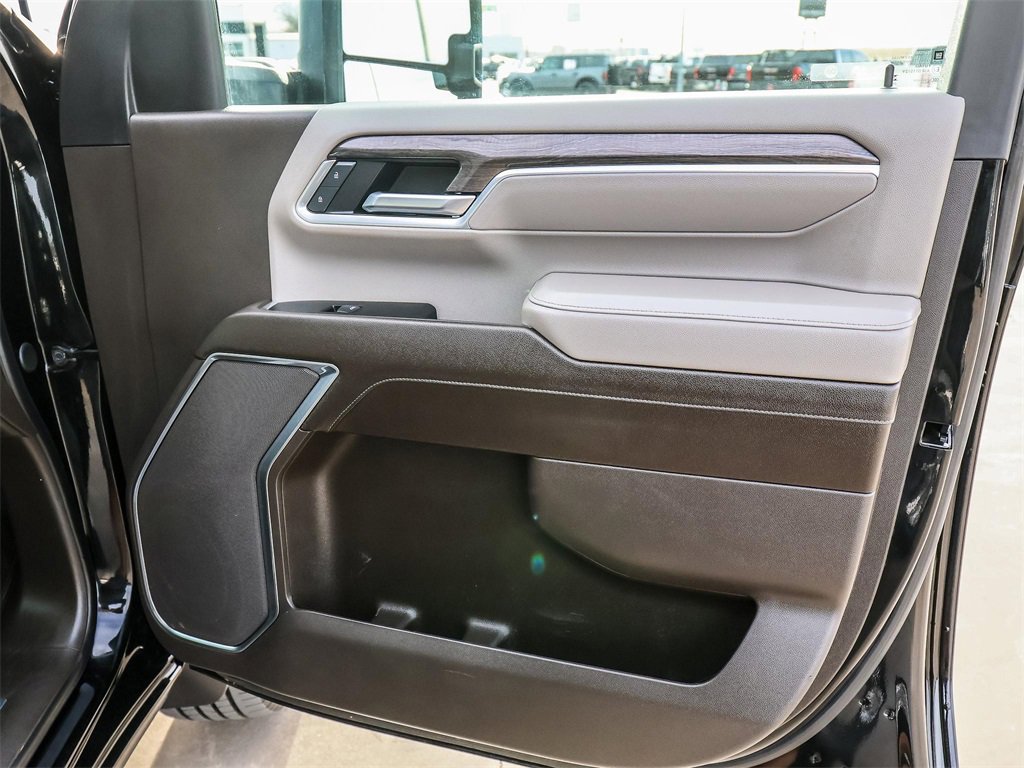 Certified 2025 Chevrolet Silverado 2500 LTZ image 17