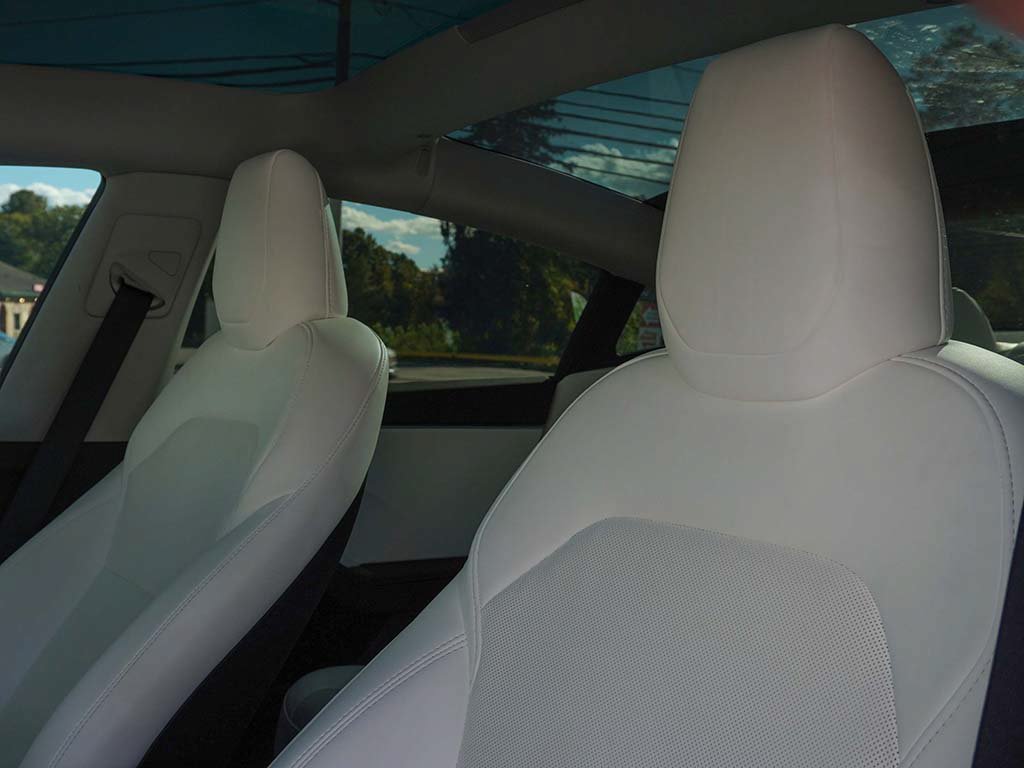 Used 2025 Tesla Model 3 Long Range RWD image 27