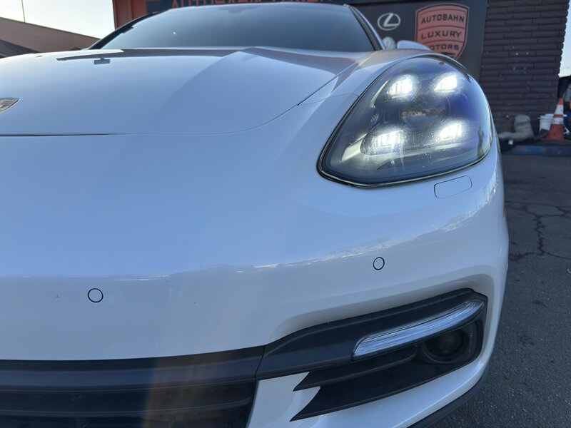 Used 2017 Porsche Panamera 4S AWD/4WD image 5