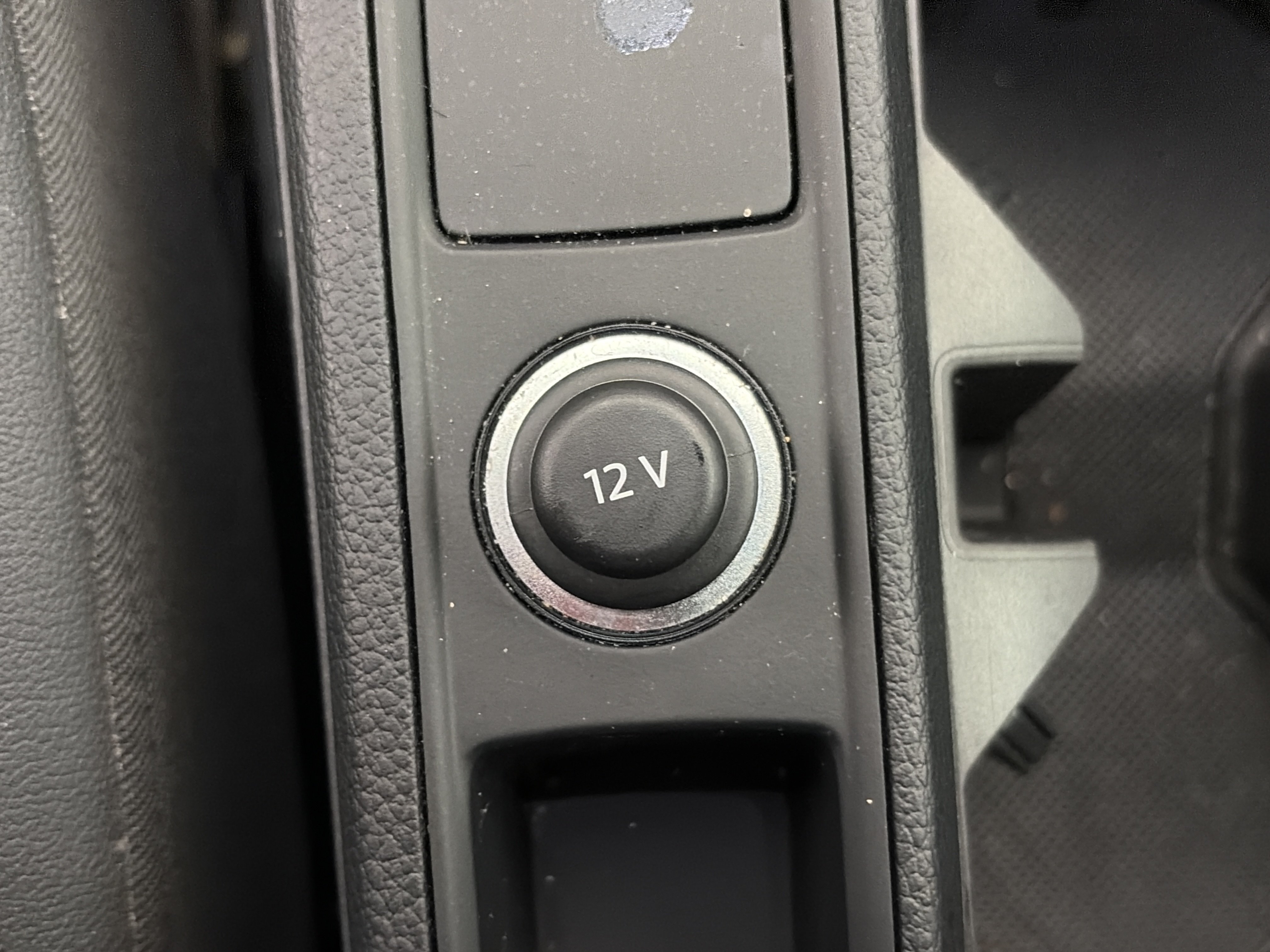 Used 2025 Audi Q3 2.0T Premium AWD/4WD image 32