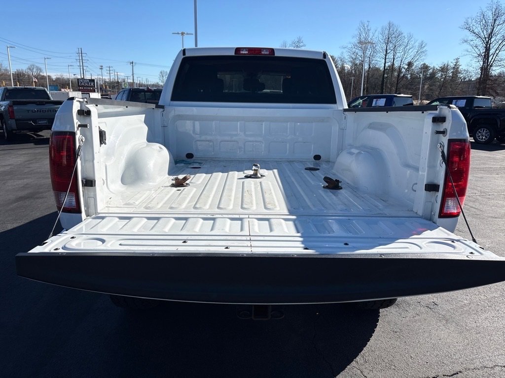 Used 2018 RAM 2500 Tradesman w/ Chrome Appearance Group image 30