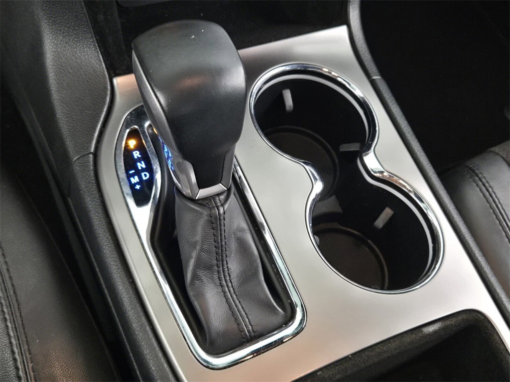 Used 2020 Jeep Grand Cherokee Altitude image 24