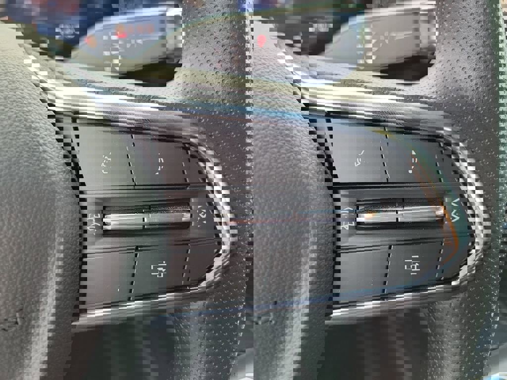 New 2026 Chevrolet Equinox EV LT image 6