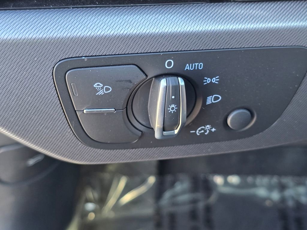 Used 2023 Audi A4 2.0T Premium Plus w/ Premium Plus Package image 24