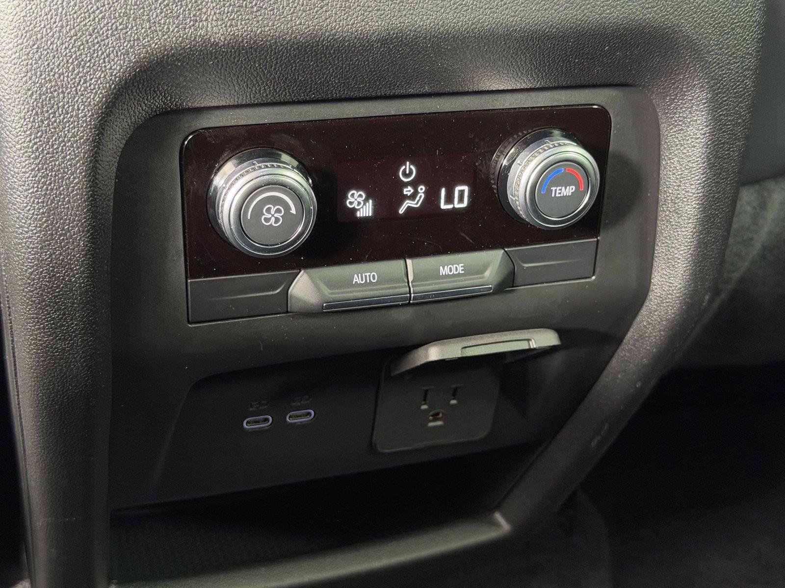 New 2026 GMC Acadia Elevation w/ Elevation Premium Package FWD image 22